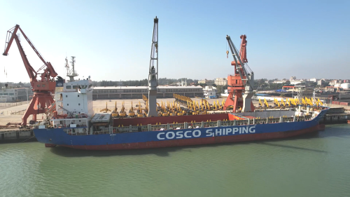 COSCO SHIPPING Specialized Carriers Launched Special Express Service for Construction Vehicle Shipping